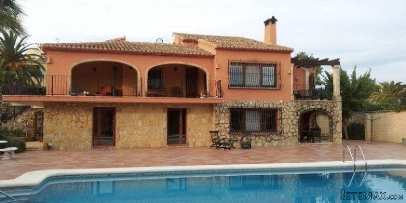 Very large villa for sale in Javea