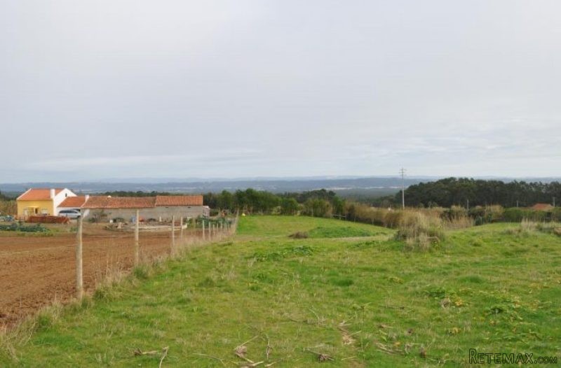 Large Plot of Land near Silver Coast.. - 2