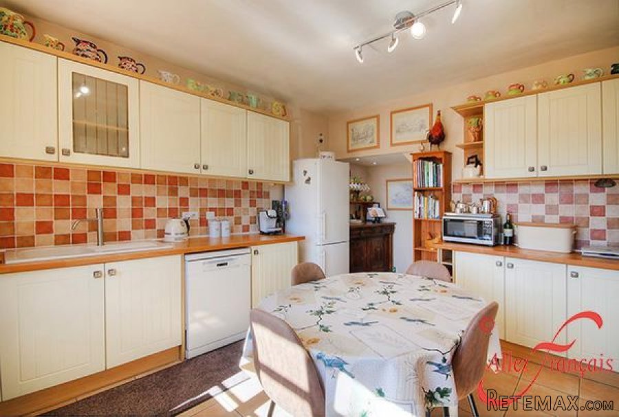 Miallet (Dordogne) - Immaculate 4 bed / 3 bath house for sale.. - 8