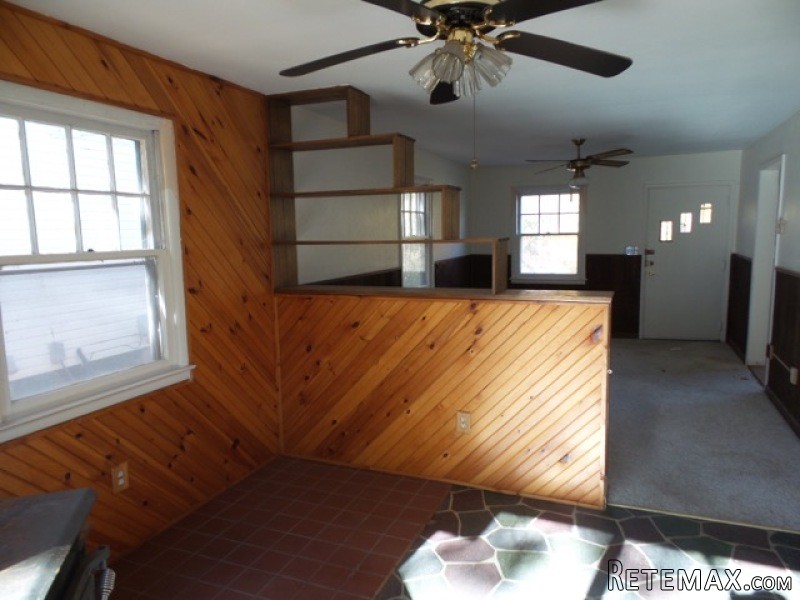 316 Dakin Street Syracuse, NY, 13224..