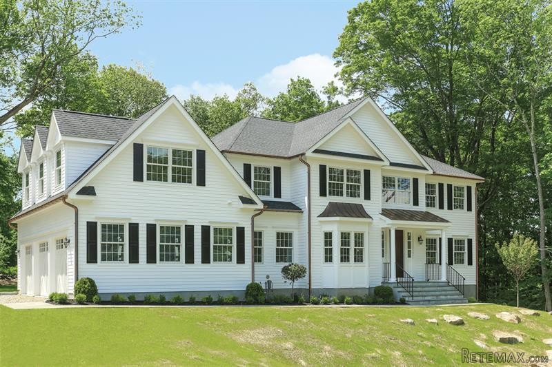 4 bedroom House For Sale: 71 Leroy Road..