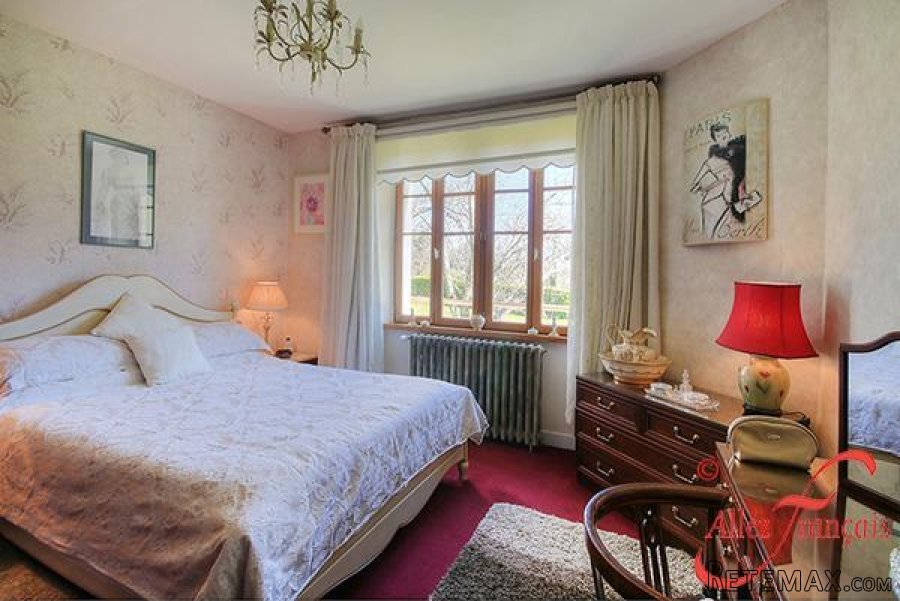 Miallet (Dordogne) - Immaculate 4 bed / 3 bath house for sale.. - 10
