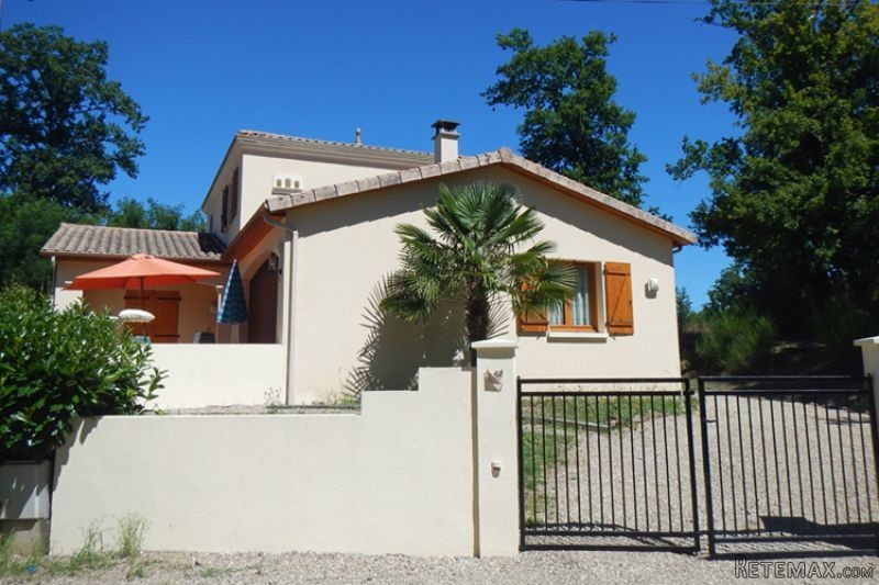 Four-bedroom Villa On A Peaceful Plot - 2