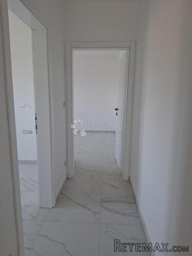 Apartman u kvalitetnoj novogradnji u Barbatu blizu mora - 3