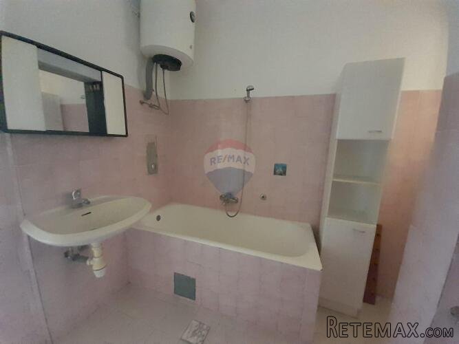 Rijeka, centar - etaža za adaptaciju s okućnicom - 4