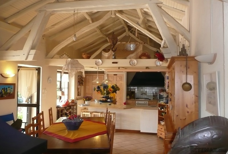 Character Property With Beautiful Views.. - 2
