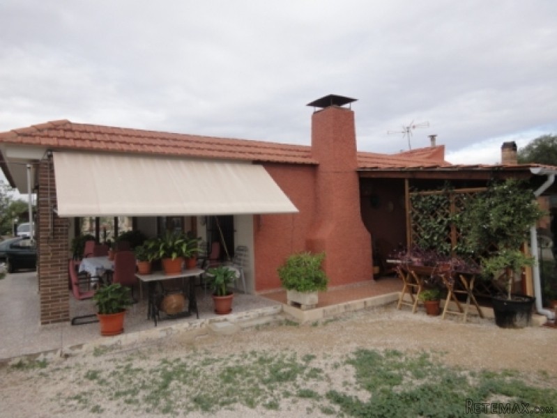 Elche - 3 Bedroom Detached Finca For..