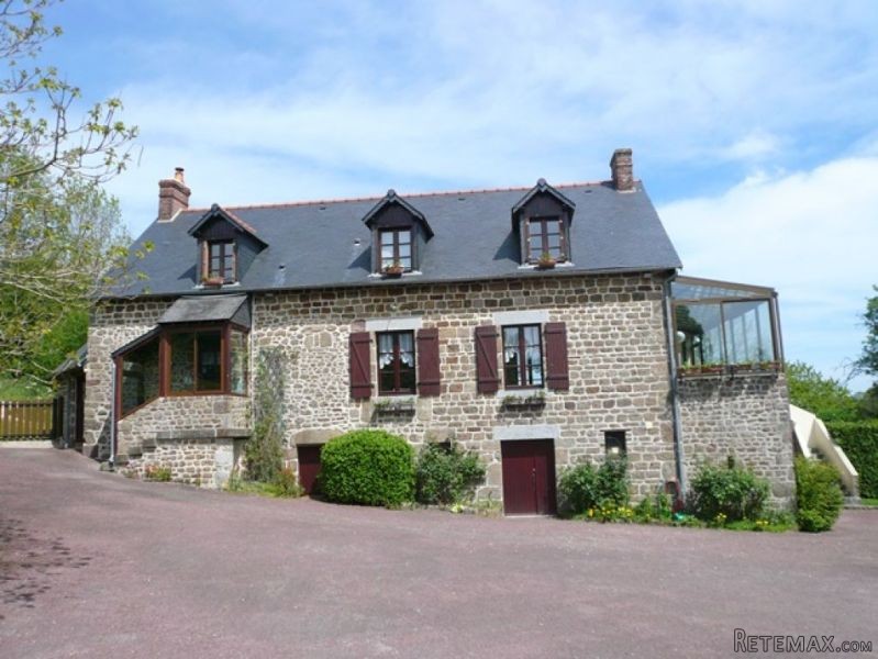Main House, Guest Gite, Pool, Lake