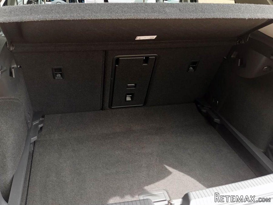 Volkswagen Golf 2.0 TDi DSG - 7