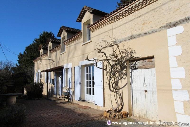 Ref 30016 : Propriete Tres Belle..