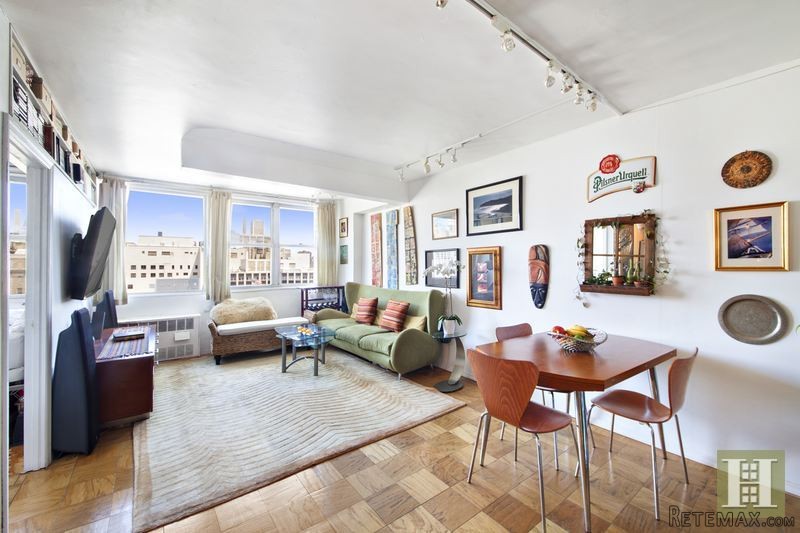 1 bedroom Apartment For Sale: 333 EAST..