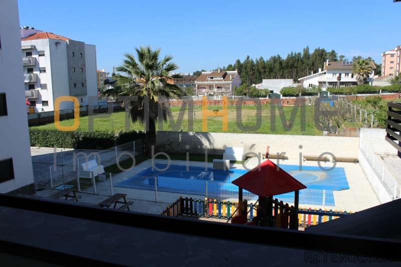 3 Bedrooms Flat For Sale - Santarem