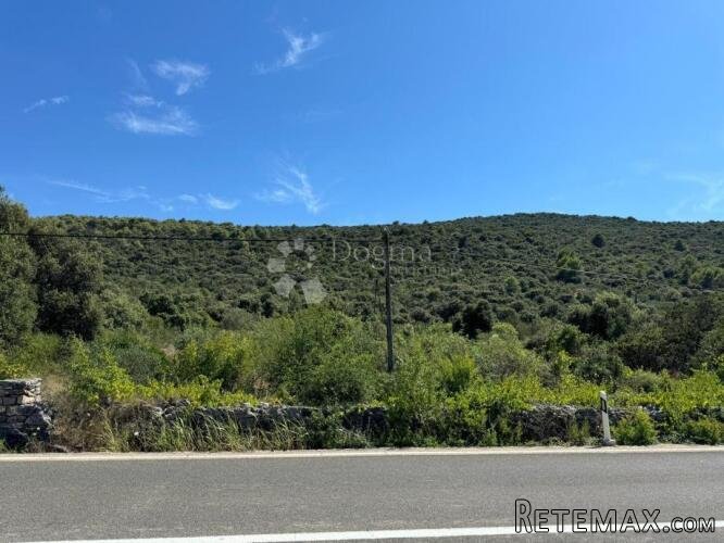 MARINA! GRAĐEVINSKO ZEMLJIŠTE OD 3692 M2! - 2