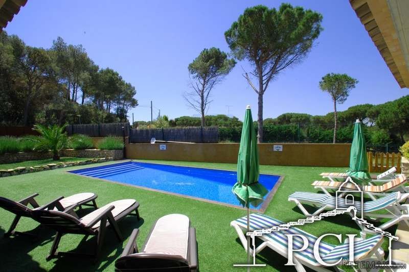 Detached house with private pool in.. - 2