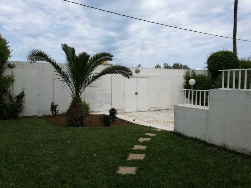 Etage de villa pres au clinique l'olive