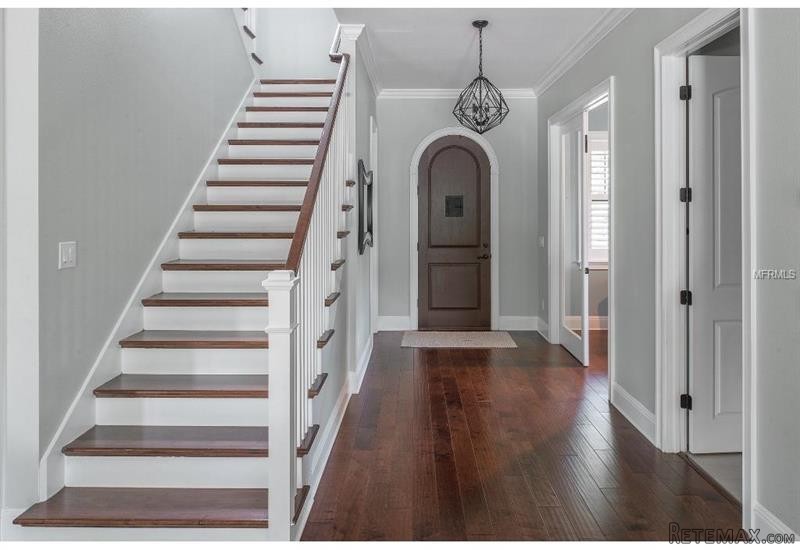 5 bedroom Property For Sale: 165 RAMON.. - 2