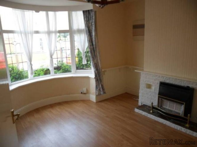 5 Clunton Avenue, Bolton for sale - 2