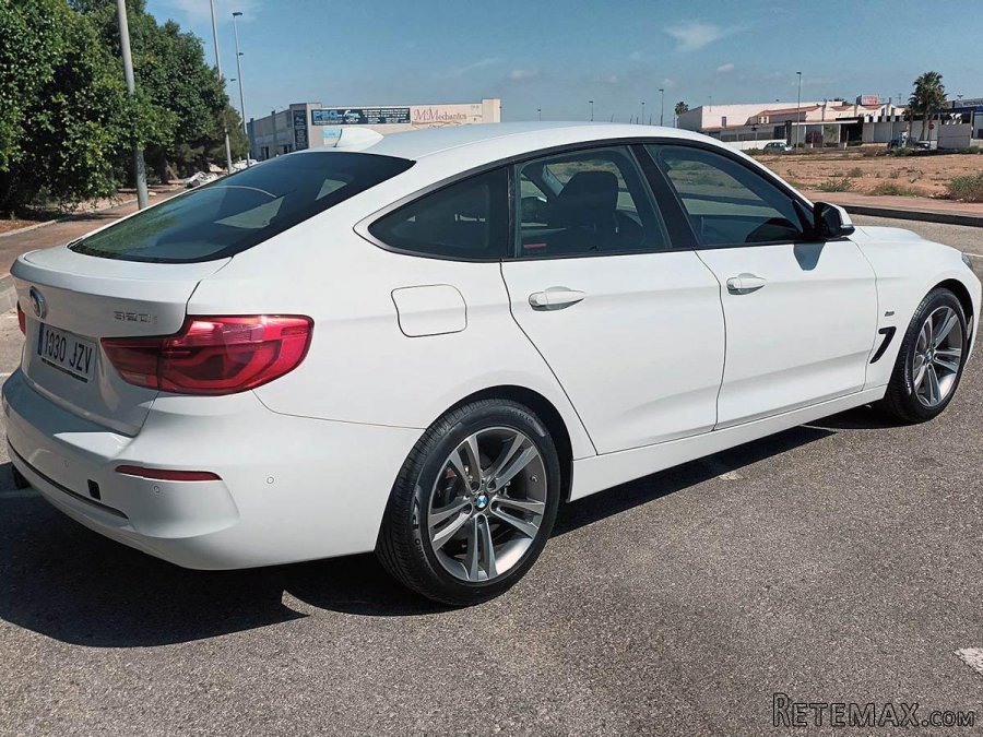 BMW series 3 320 i GT - 2