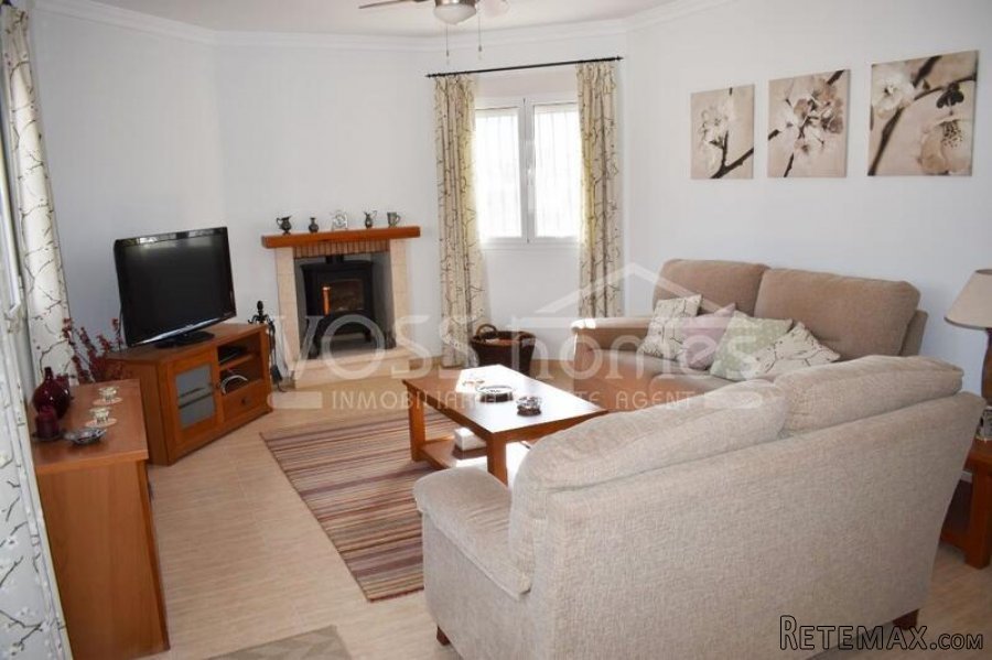 EXCLUSIVE LISTING TO VOSS HOMES - A larger than average 3.. - 15