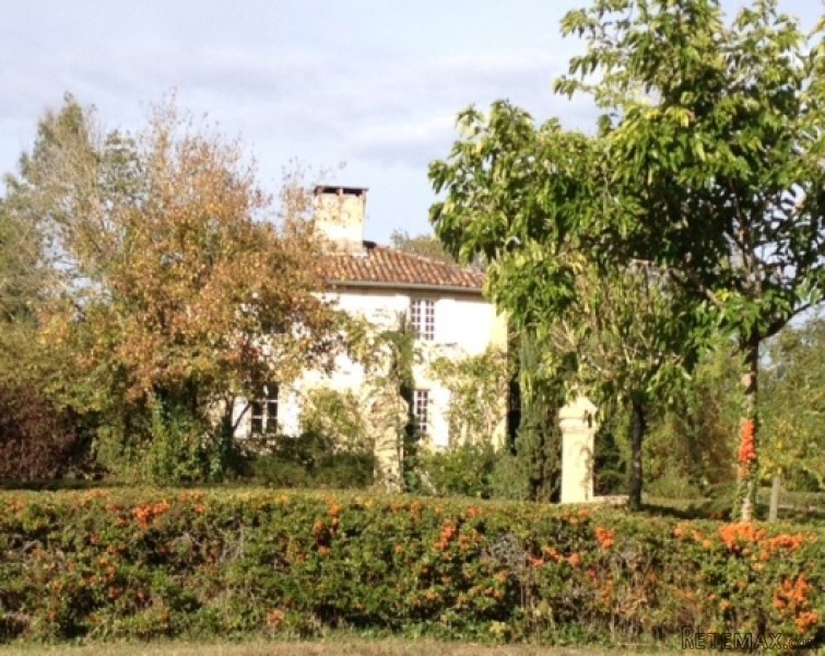 Timeless romantic manor house in superb.. - 2
