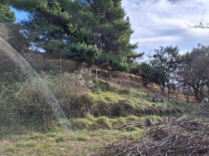 Građevinski teren u Banjolu na Rabu