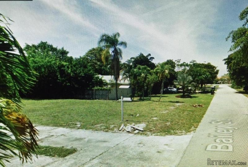 776 Bailey St, Boca Raton, FL - $310,000