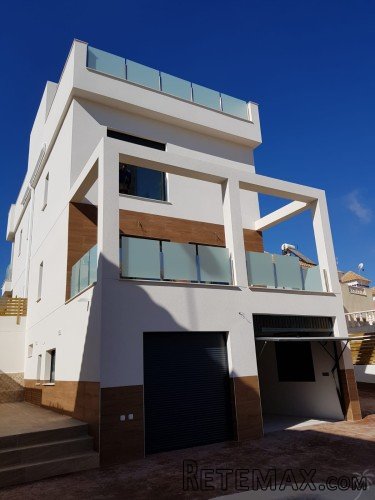 Beautiful new villa in the popular Orihuela Costa located..
