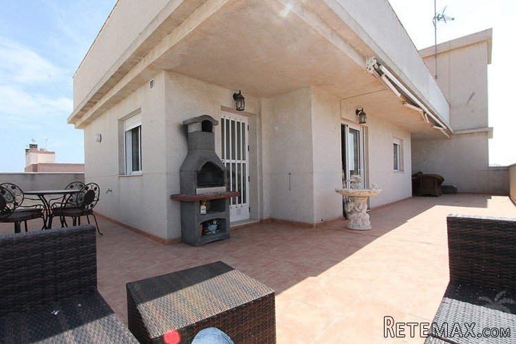 Beautiful penthouse located in the center of Torrevieja..