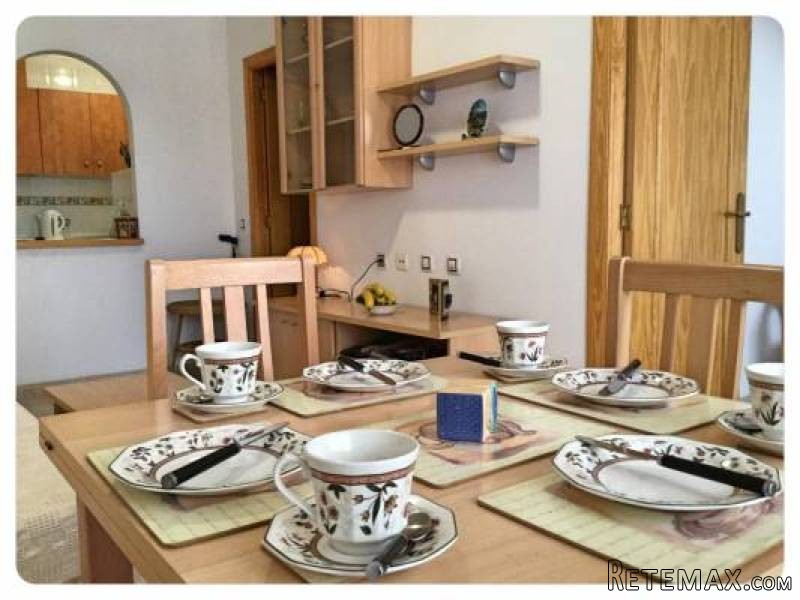 2 Bedroom 1 Bathroom Apartment In..