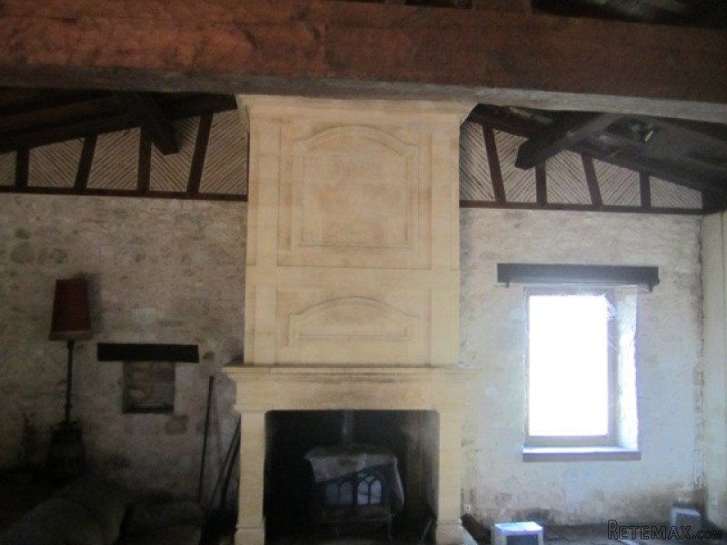 A Beautiful 15 Century Stone Built.. - 2