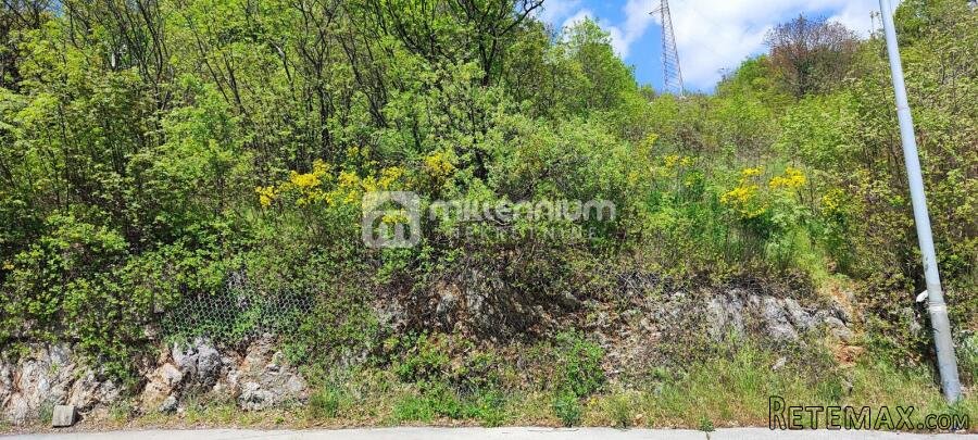 Rijeka, Škurinje, 1.421m2 građevinskog zemljišta - 2