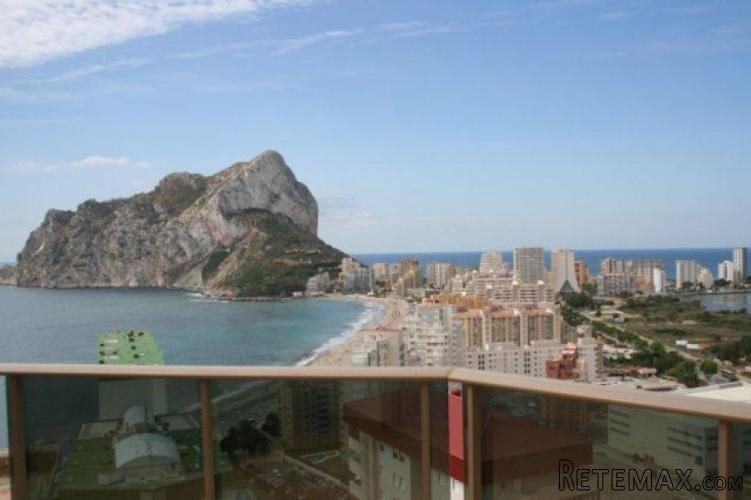 New penthouse with fantastic views on the sea and Peñon de..