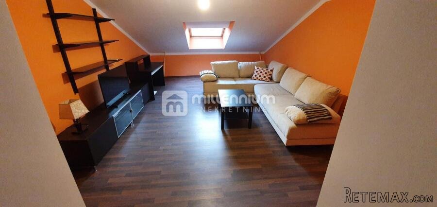 Rijeka, Centar, 66m2, uređen 2-sobni stan