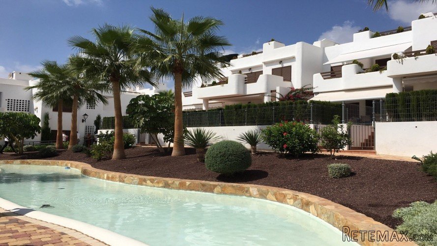 New project with beautiful apartments (ground floor and..