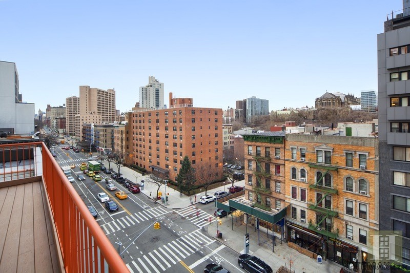 4 bedroom Apartment For Sale: 2098.. - 2