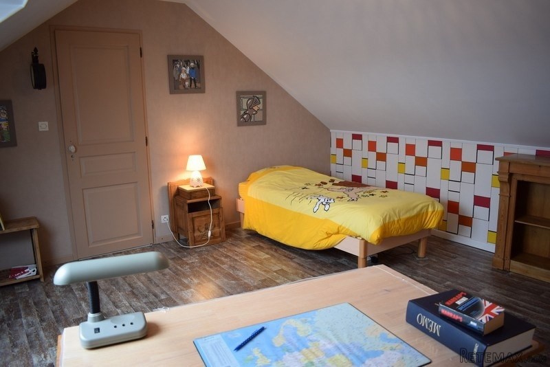Delightful Detached Property - 2