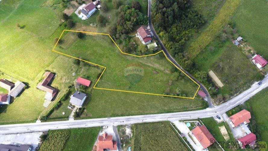 Zaprešić, Luka, građevinsko zemljište 4228 m2