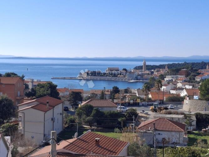 Banjol. Penthouse sa predivnim pogledom na stari grad - 2