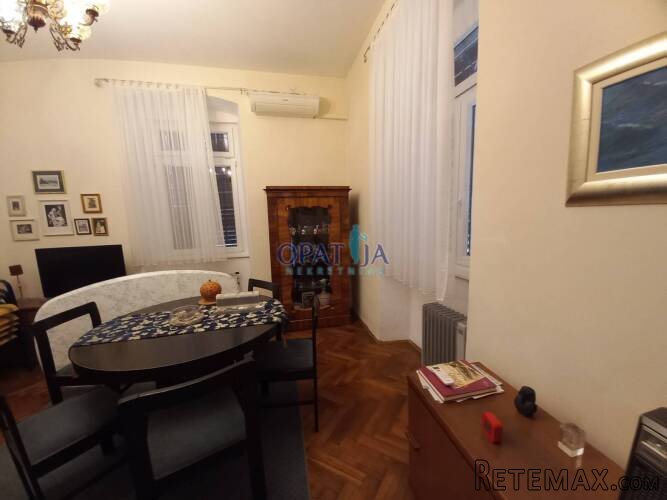 Opatija, centar, stan 50 m2 s parkingom - 2