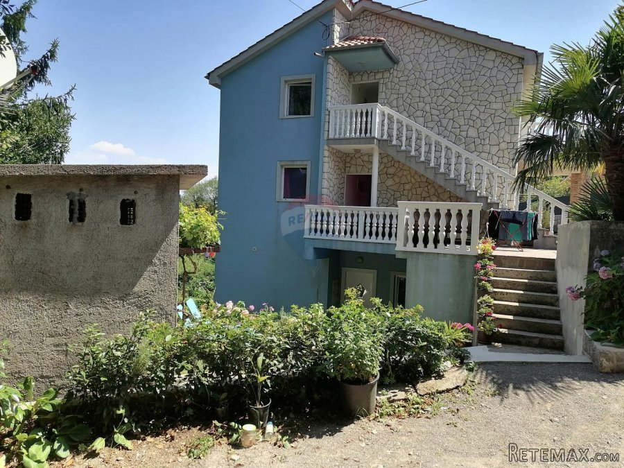 Okolica Matulja,Bregi,obiteljska stambena kuća s više stanov - 4