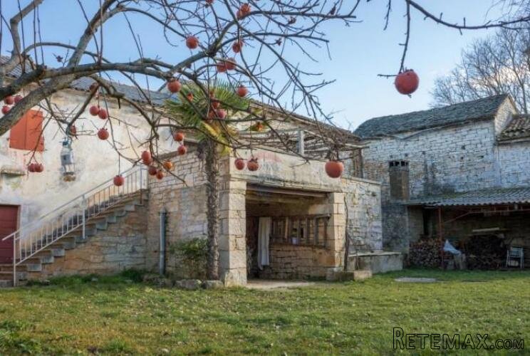 Istra, Centar- kompleks četiri kuća za adaptaciju- Prilika