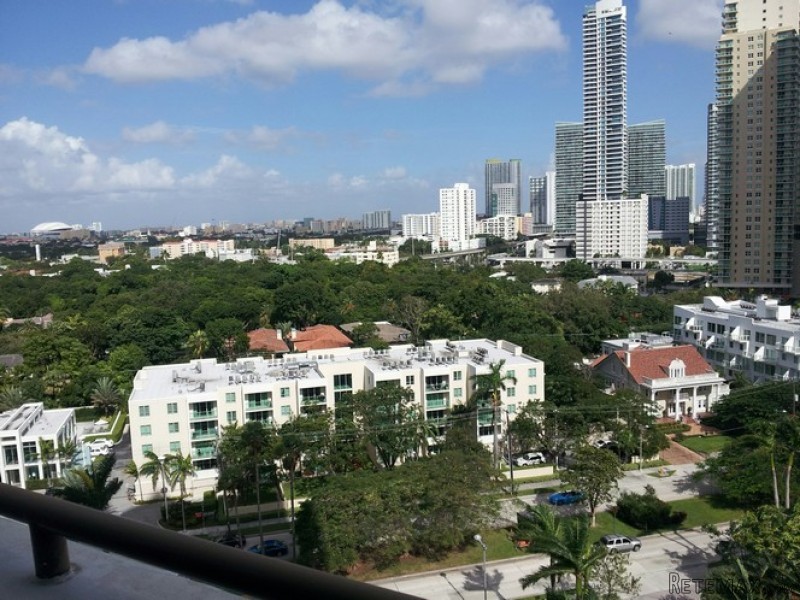 2 bedroom Flat For Sale: 1581 Brickell.. - 2