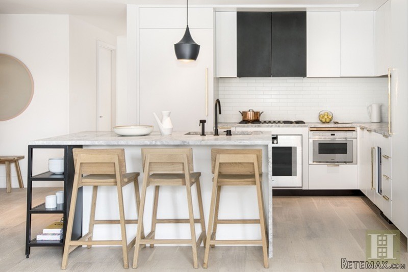 4 bedroom Apartment For Sale: 610.. - 2
