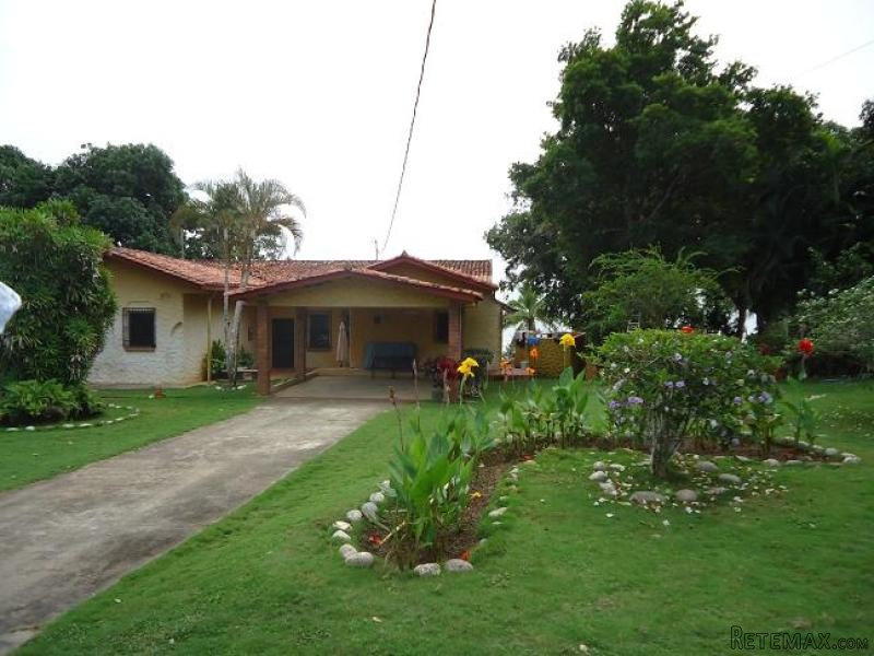Lot Ocean and River front in.. - 2