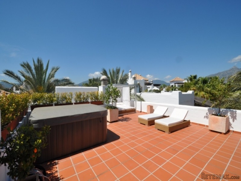 4 Bedroom Penthouse For Sale Situated.. - 2
