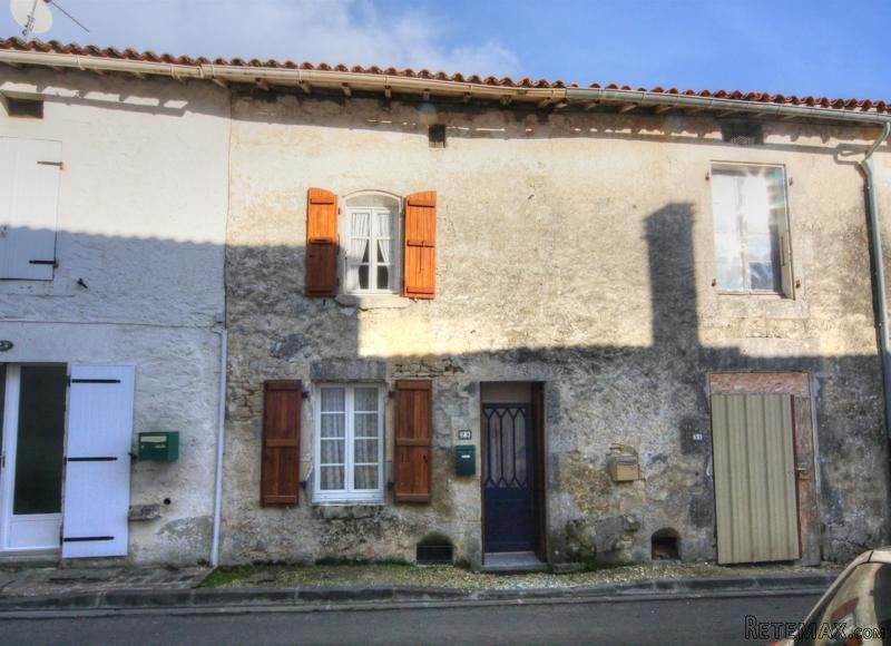 Charming 2-Bedroom Stone Cottage