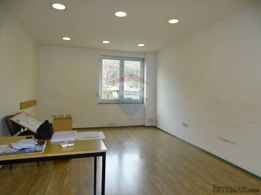 Rijeka-blizina centra,uredsko-skladišni prostor