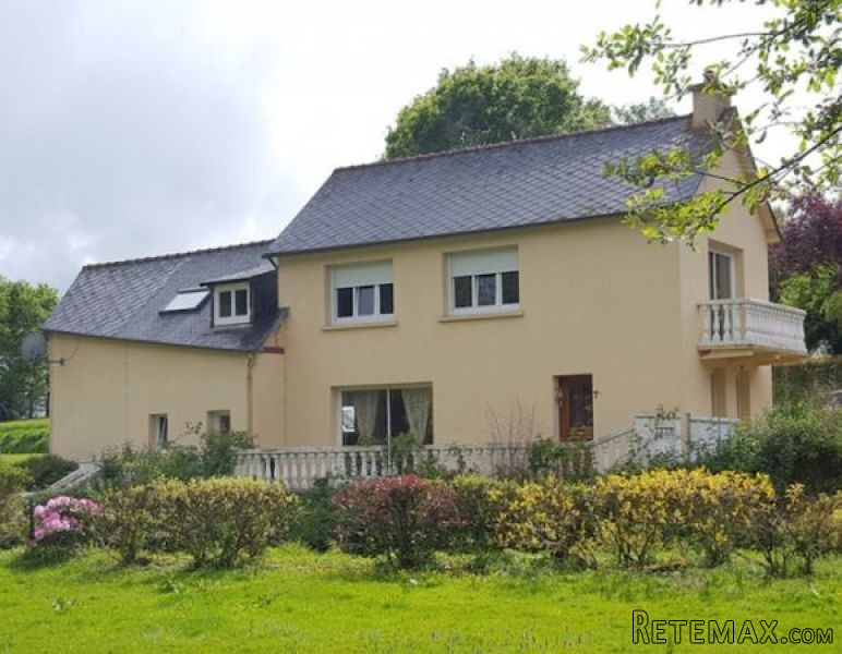 4 Bedroom Detached Country House