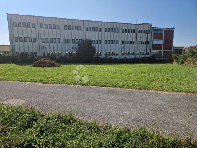 Građevinsko zemljište u centru Oroslavja - 3