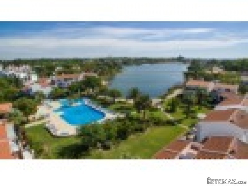 Two bedroom Apartment with Lake views.. - 2